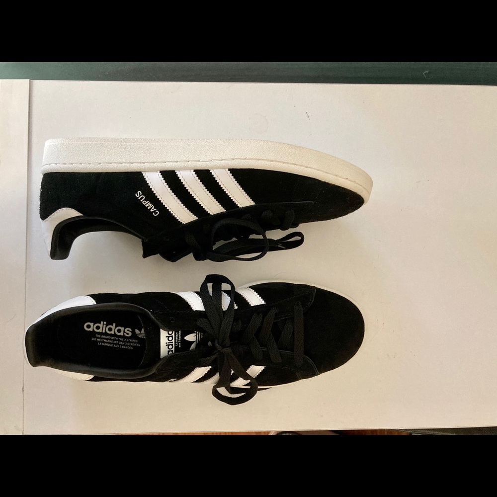 Adidas campus